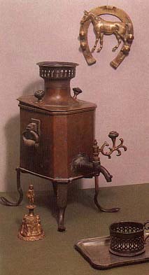 Travelling samovar. Early 19th cent.