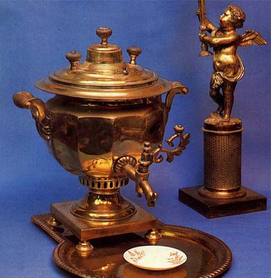 Vase-shaped samovar. 19th cent. 