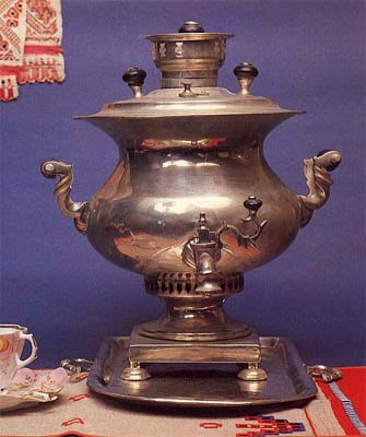 Vase-shaped samovar "Turnip". Late 19th cent.
