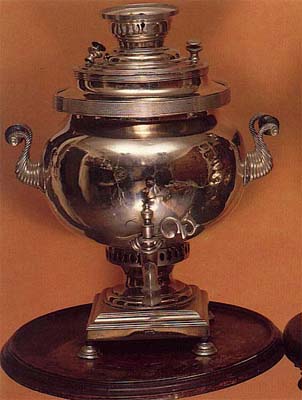 Vase-shaped samovar. Late 19th cent.